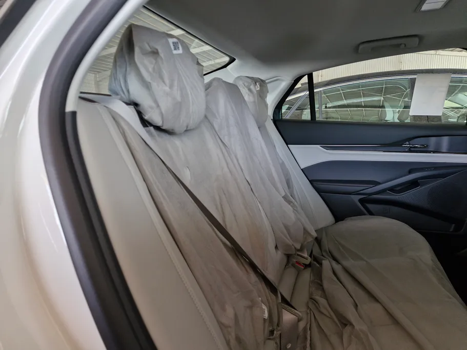 2025 Ford Taurus Trend 