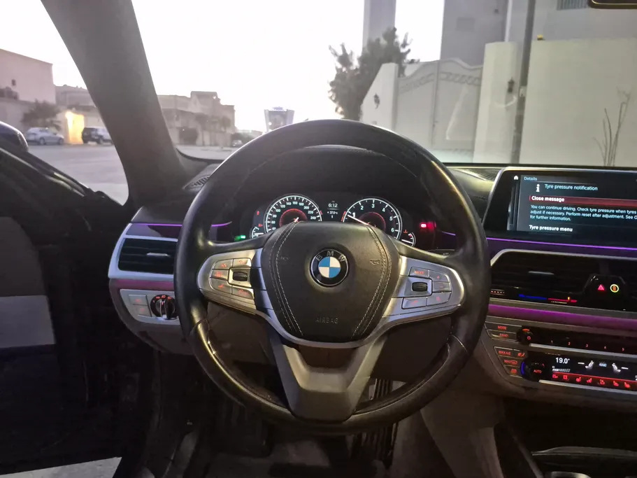 2018 BMW 7 Series 750Li 