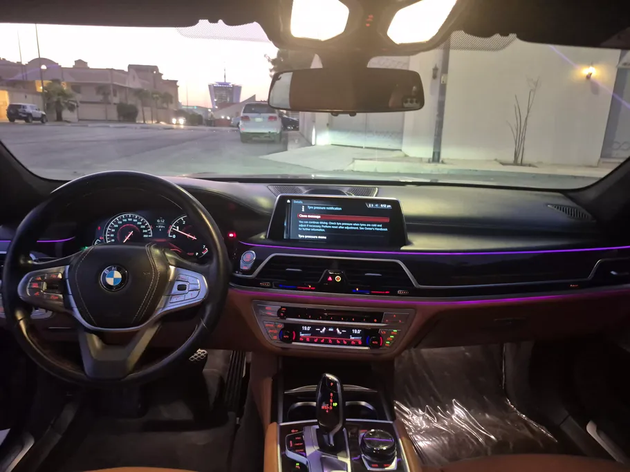 2018 BMW 7 Series 750Li 