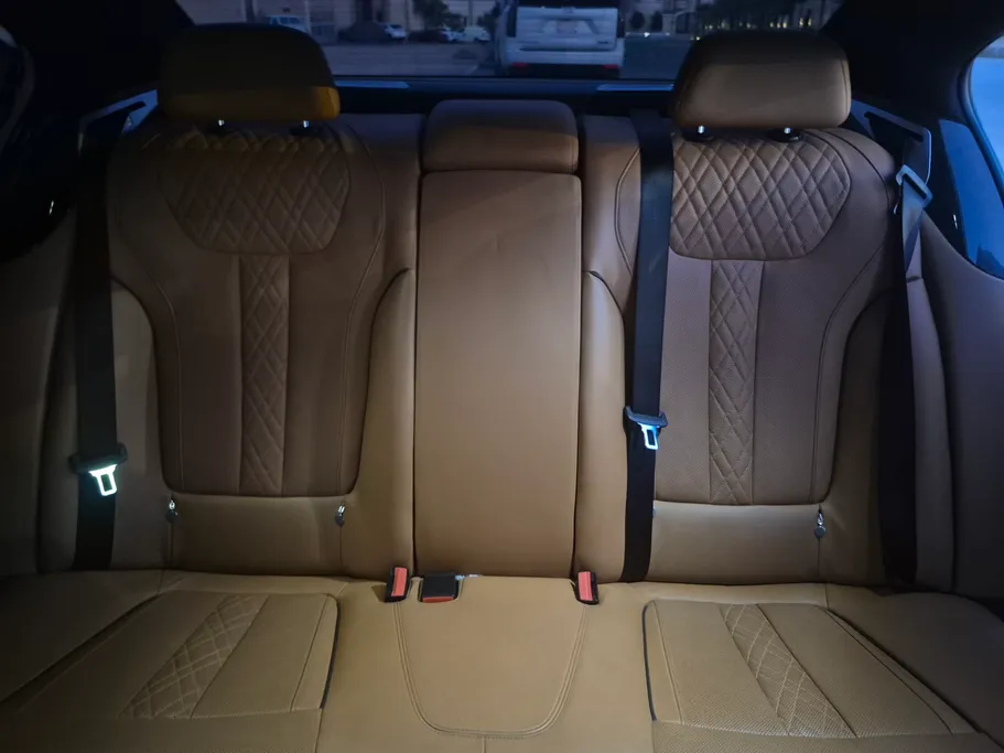 2018 BMW 7 Series 750Li 