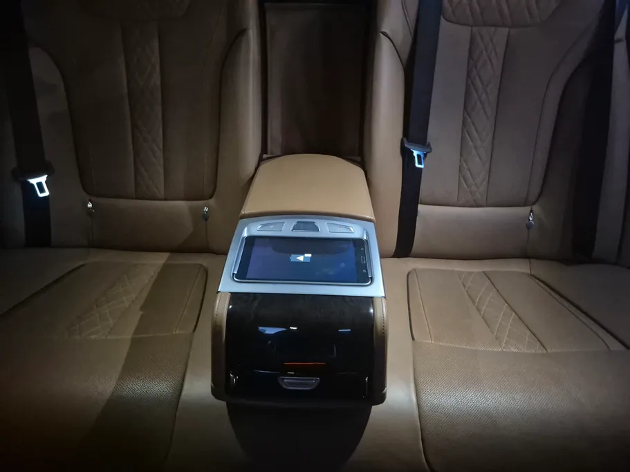 2018 BMW 7 Series 750Li 