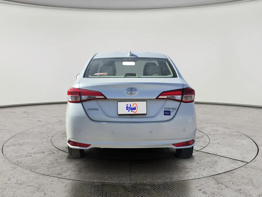 2021 Toyota Yaris  Y 