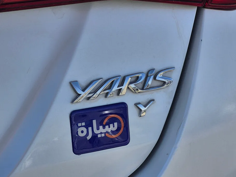 تويوتا يارس Y 2021 