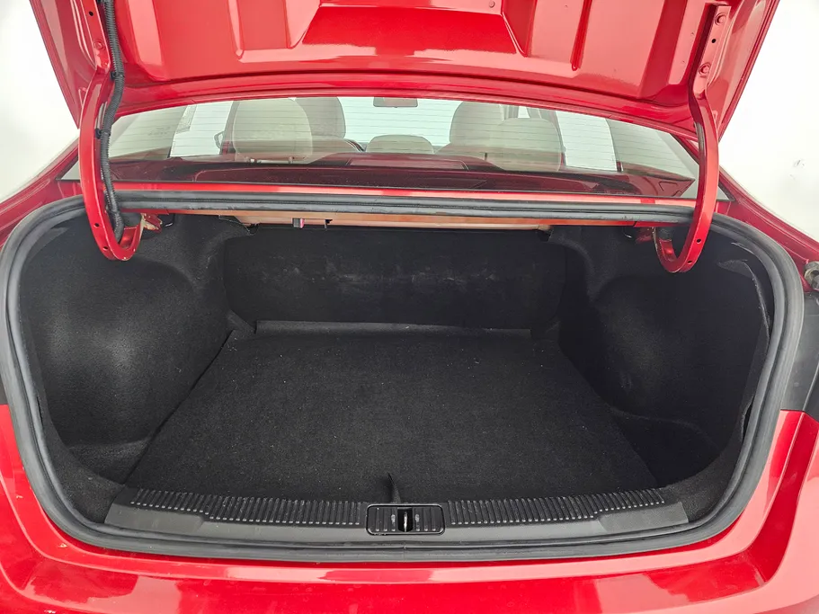 2023 MG 5 STD 