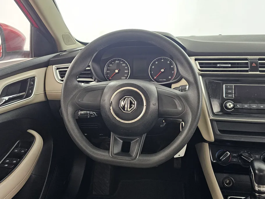 2023 MG 5 STD 