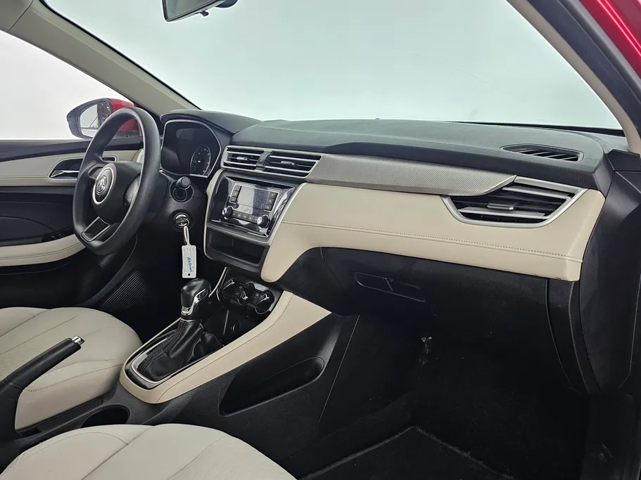 2023 MG 5 STD 