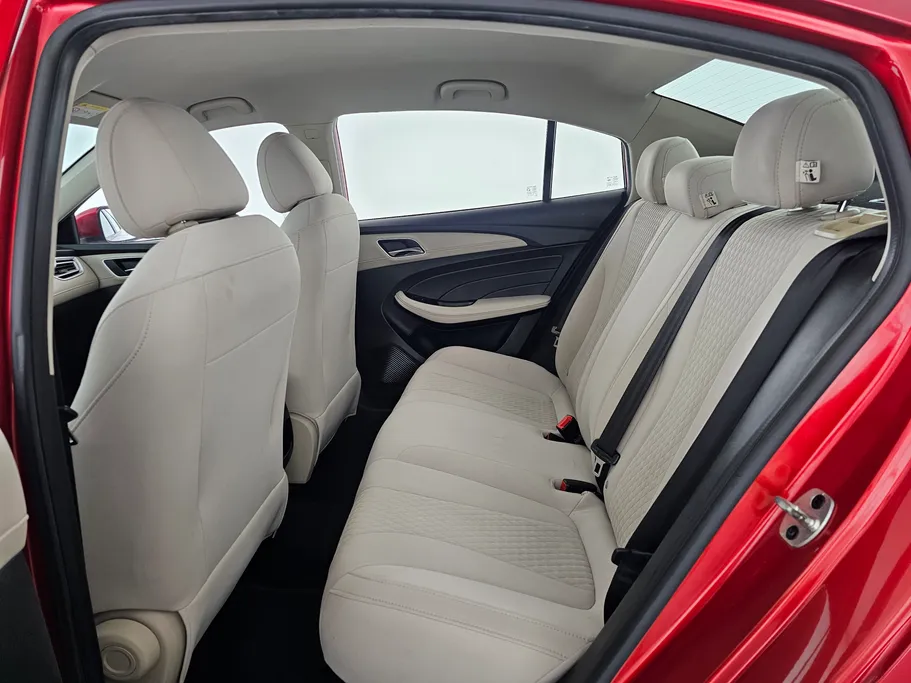 2023 MG 5 STD 