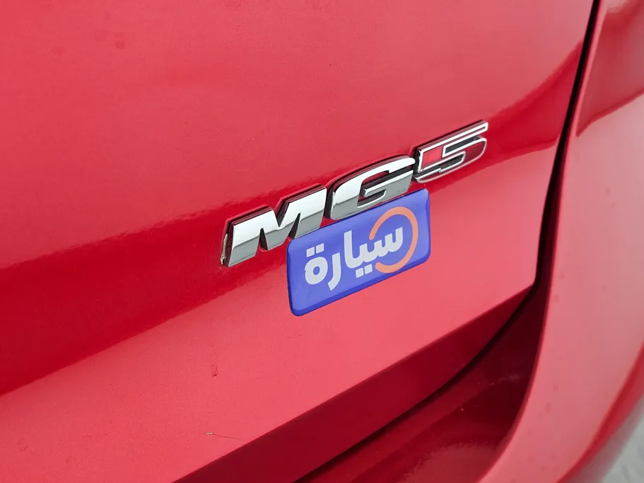 2023 MG 5 STD 