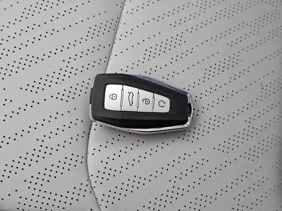 2023 Geely Emgrand GF 