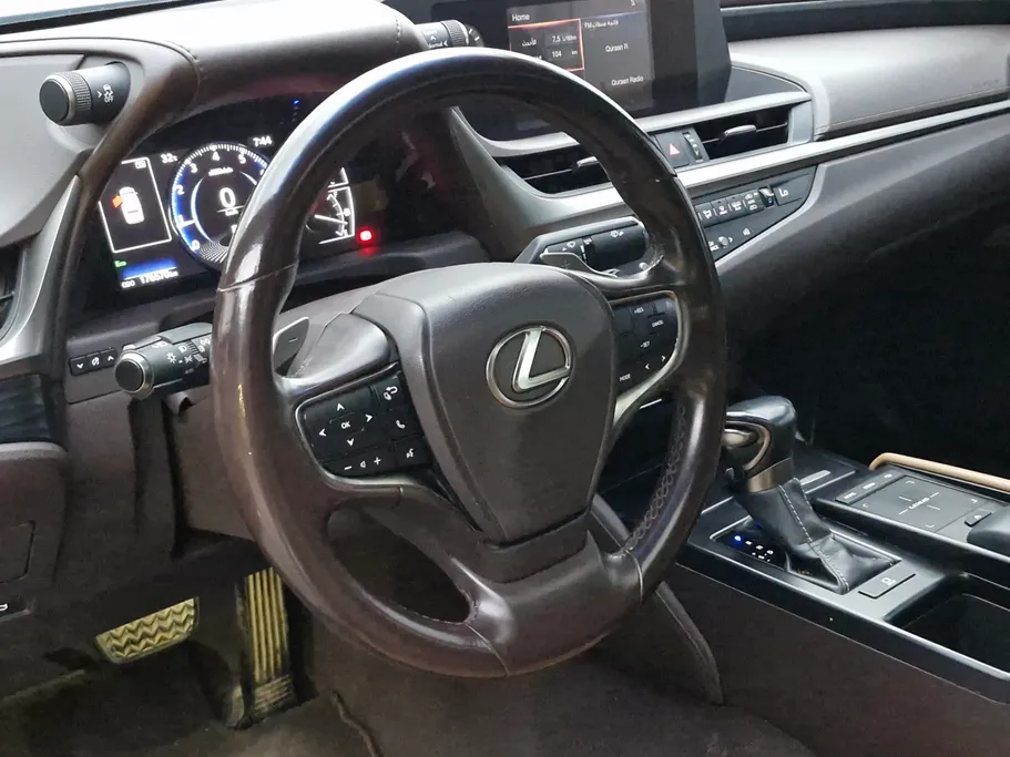 لكزس ES 250 AA Elegant 2020 