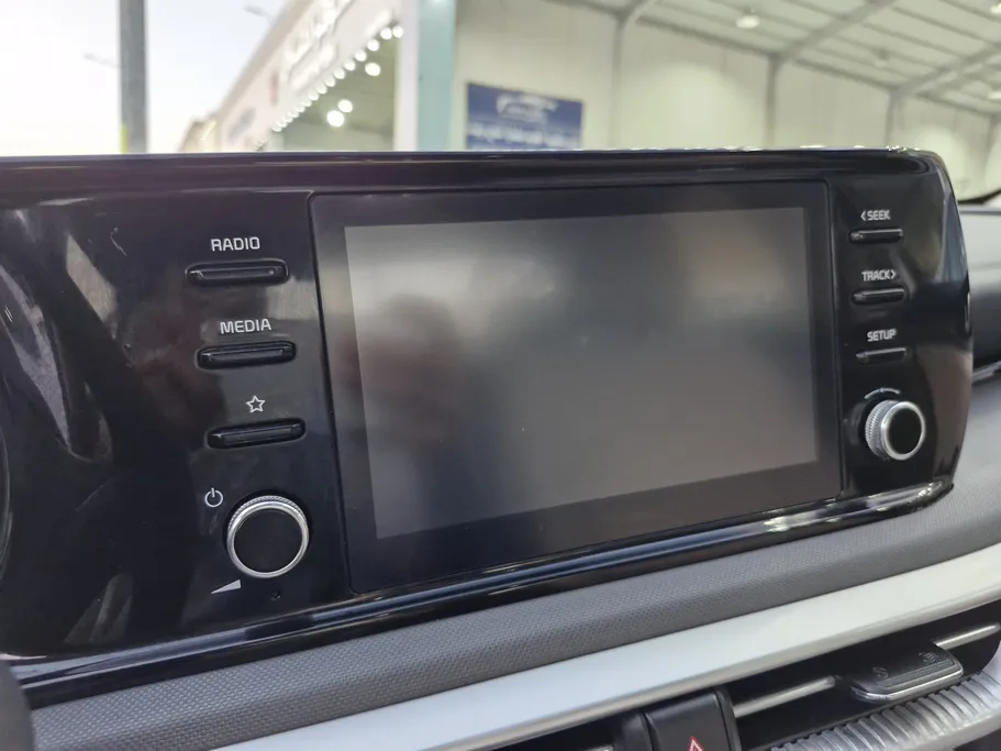 2023 Kia K5 LX 