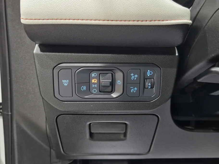 2022 Ford Taurus Titanium 