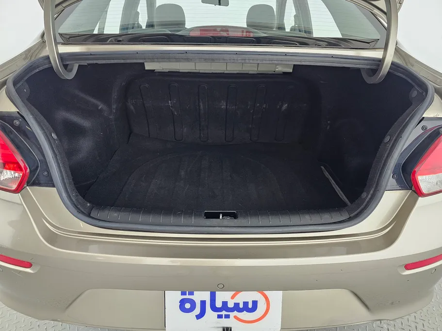 2022 Kia Pegas GL 