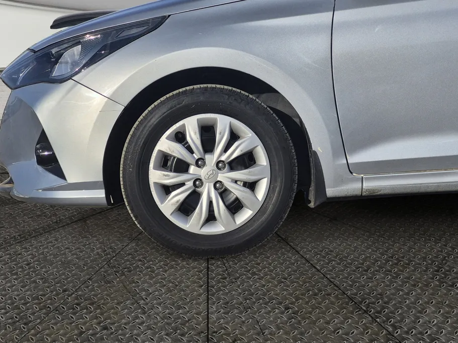 2022 Hyundai Accent Smart 