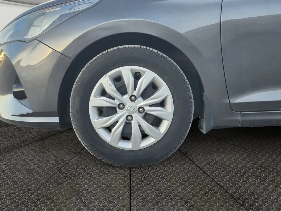 2023 Hyundai Accent Smart 