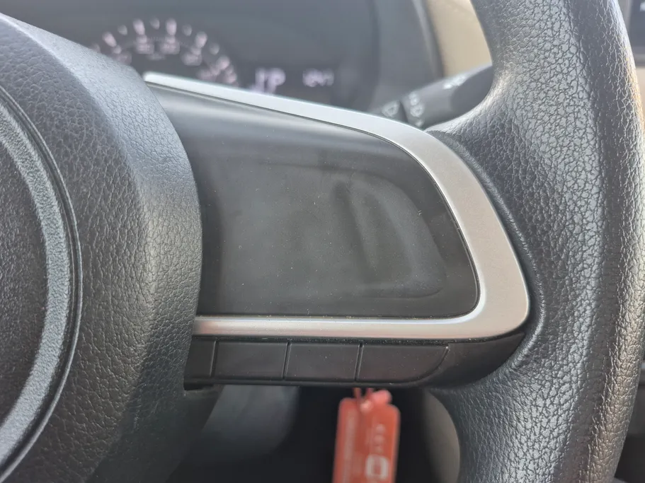 2024 Toyota Yaris  Y 