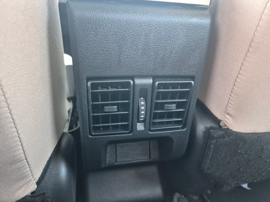 2024 Toyota Yaris  Y 