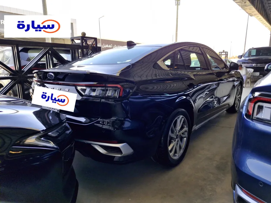 2023 Ford Taurus Trend 