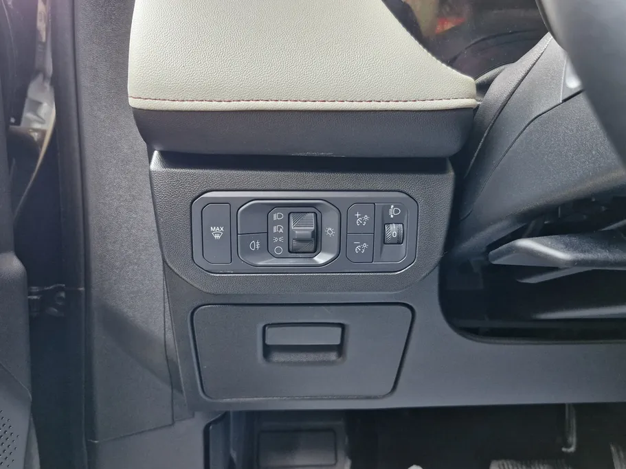 2023 Ford Taurus Trend 