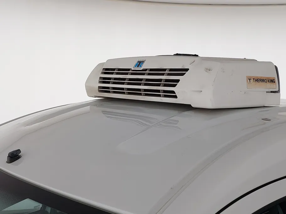 2021 Renault Docker Van بضاعة 