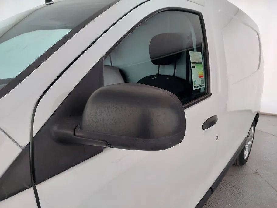 2021 Renault Docker Van بضاعة 