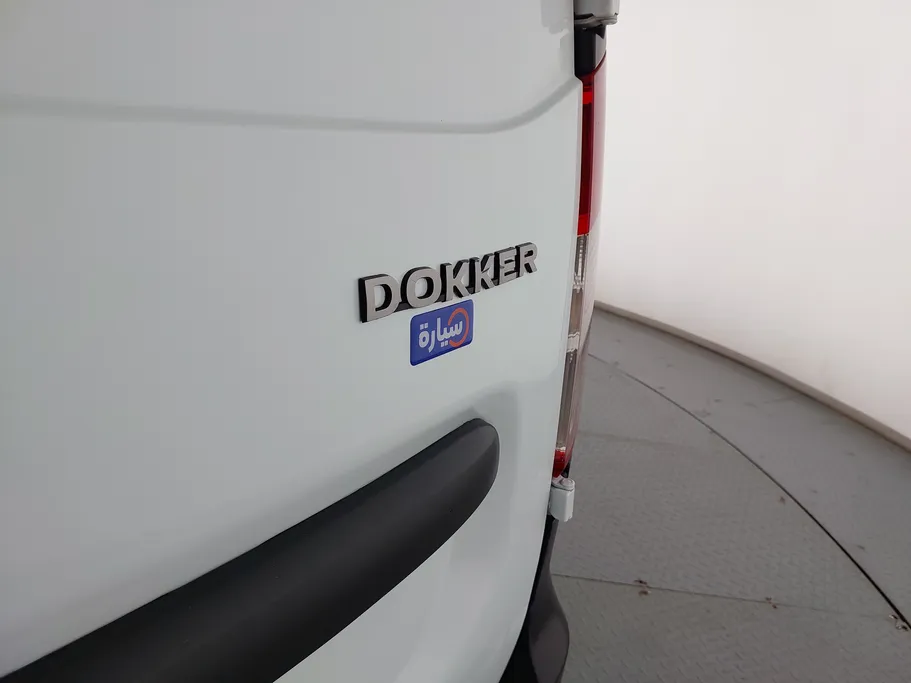 2021 Renault Docker Van بضاعة 
