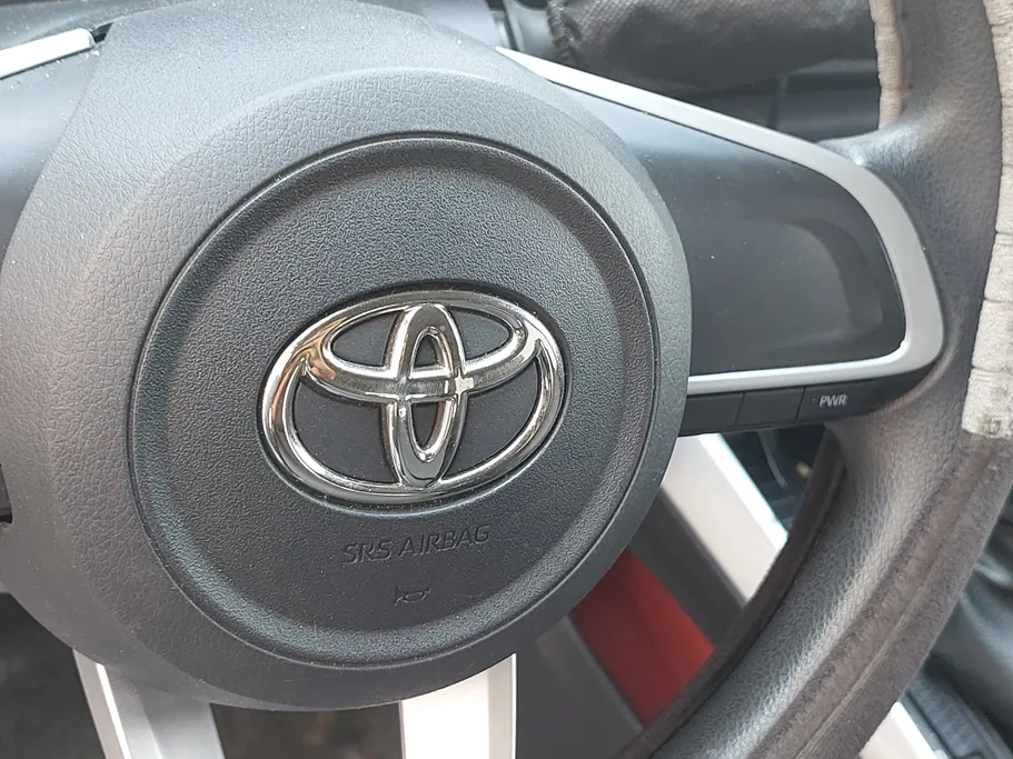 2024 Toyota Raize XLE 