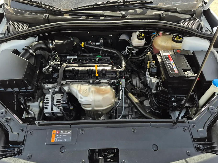 ام جي 5 STD 2024 