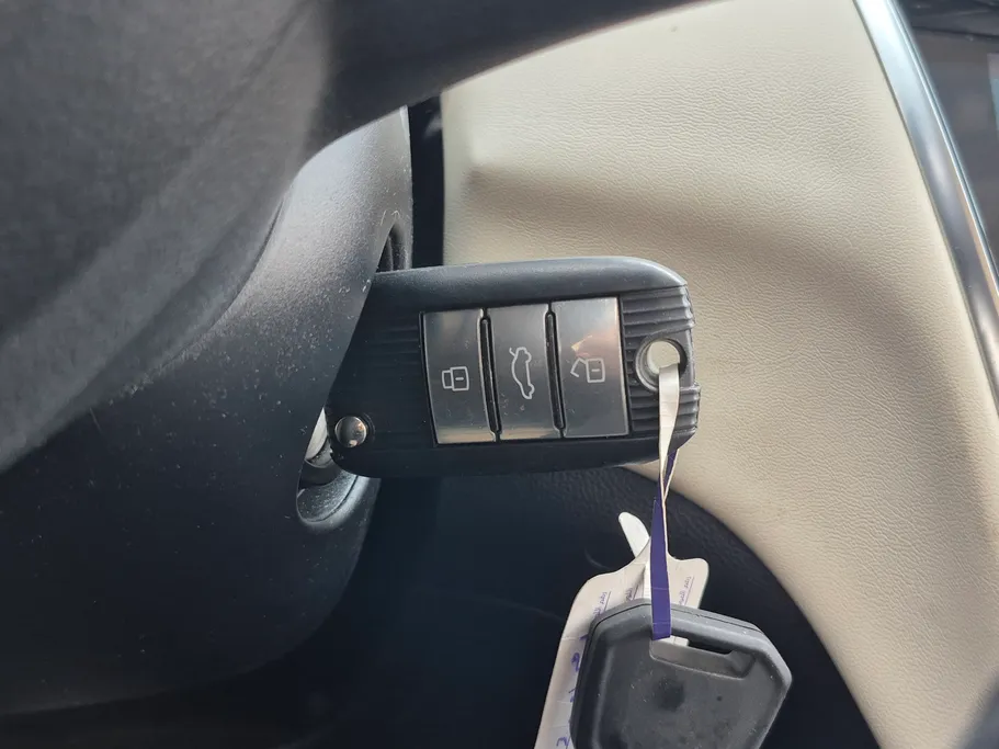 ام جي 5 STD 2024 