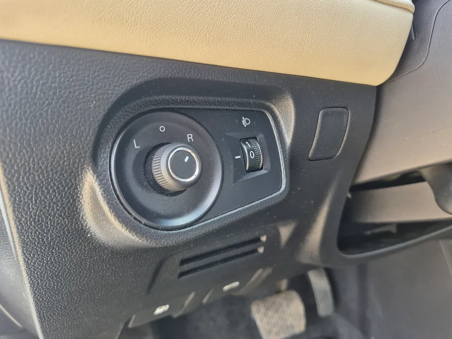 ام جي 5 STD 2024 