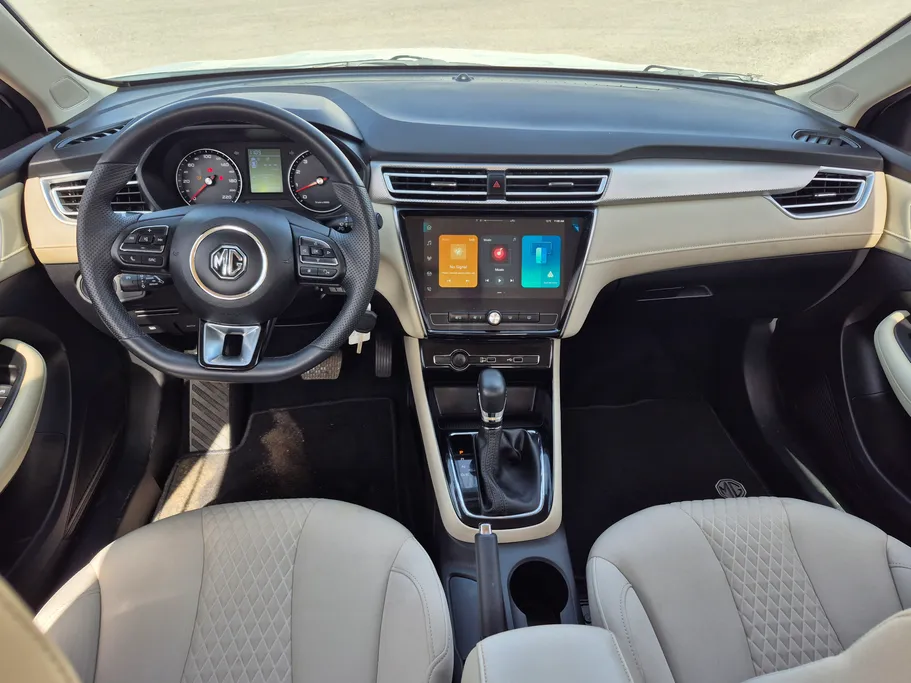 ام جي 5 STD 2024 