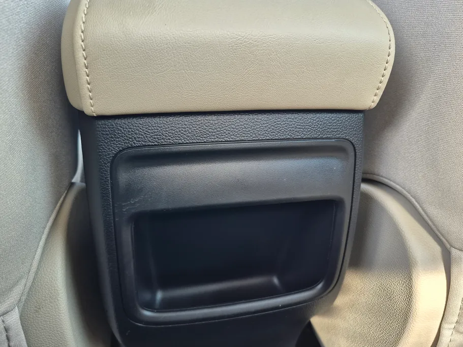 ام جي 5 STD 2024 