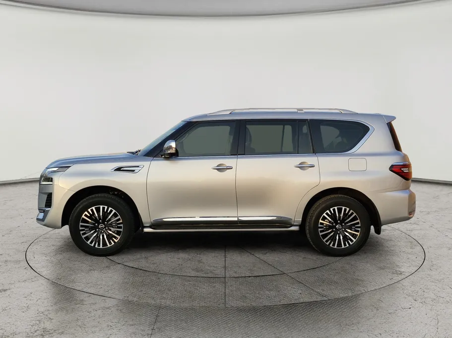 2023 Nissan Patrol Platinum 