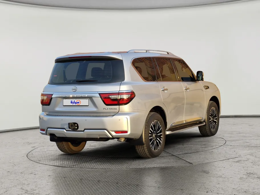 2023 Nissan Patrol Platinum 
