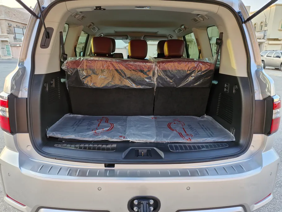 2023 Nissan Patrol Platinum 