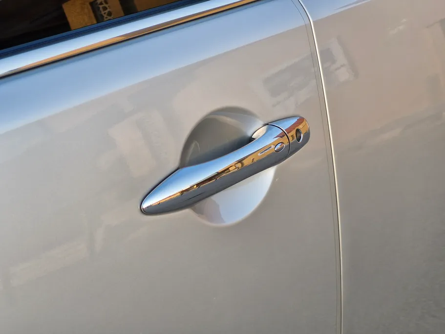 2023 Nissan Patrol Platinum 