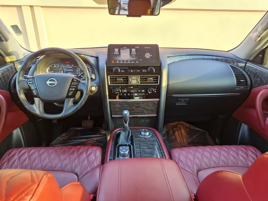 2023 Nissan Patrol Platinum 