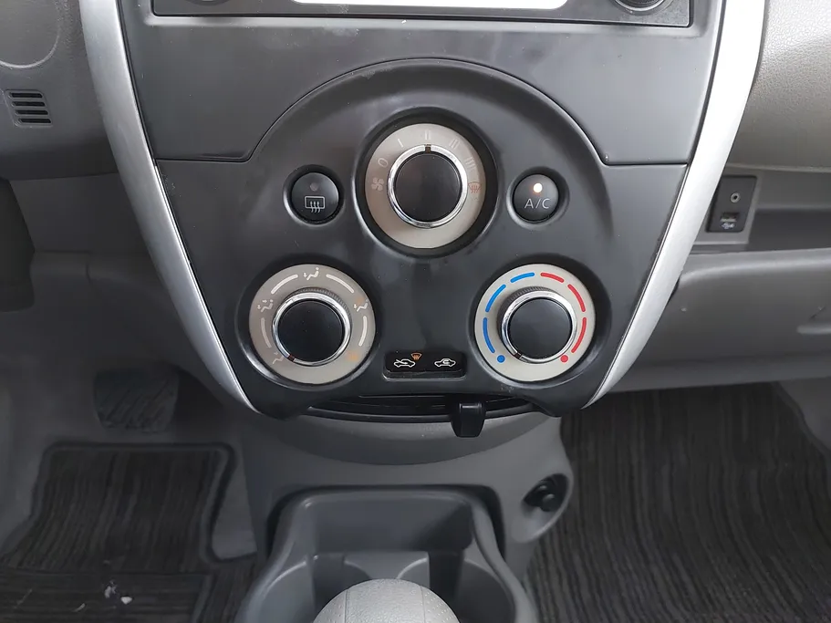 2021 Nissan Sunny SV 