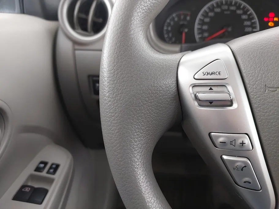 2021 Nissan Sunny SV 