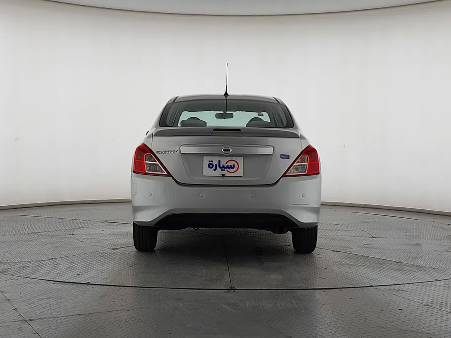 2021 Nissan Sunny SV 