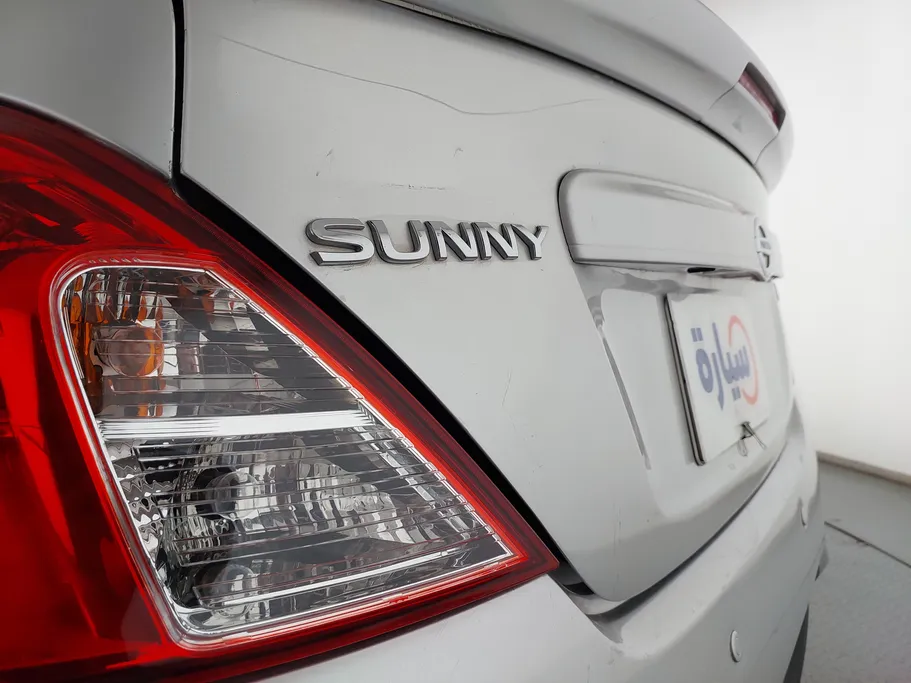 2021 Nissan Sunny SV 