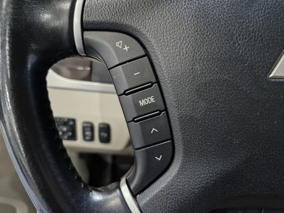 ميتسوبيشي باجيرو GLS 4Doors 2022 