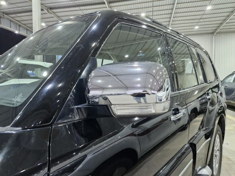 ميتسوبيشي باجيرو GLS 4Doors 2022 