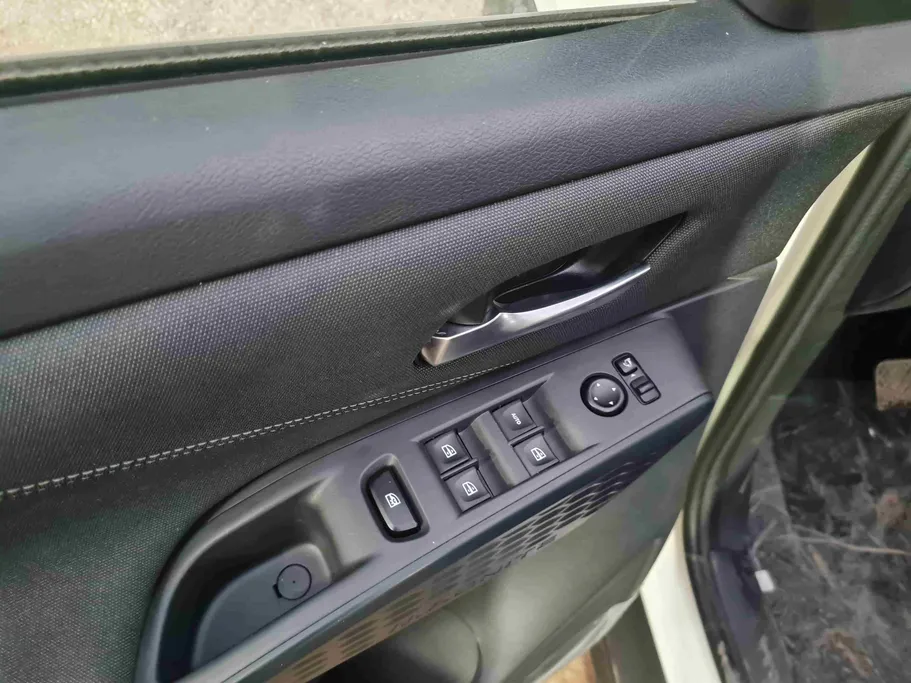 نيسان ماجنايت S 2025 