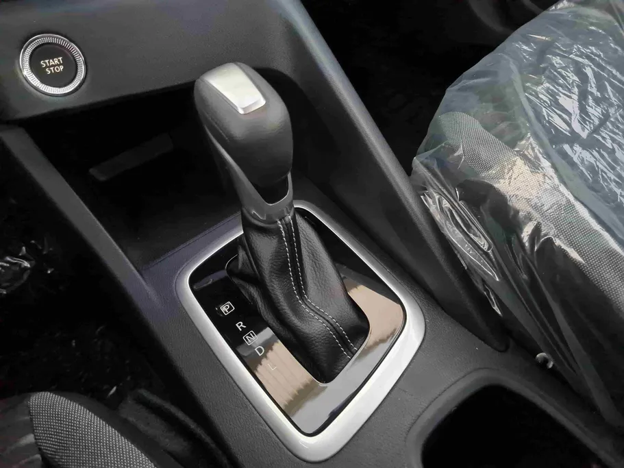 نيسان ماجنايت S 2025 