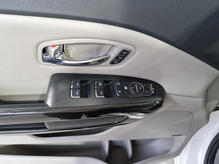 2020 Kia Carnival GL 