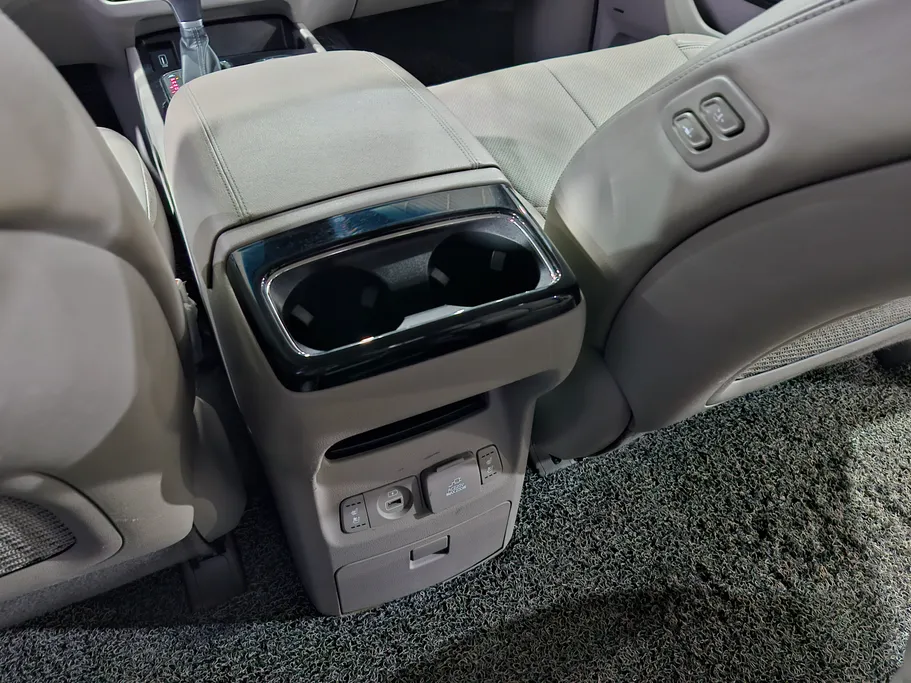 2020 Kia Carnival GL 
