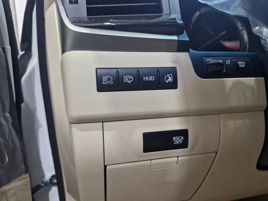 لكزس LX 570 S 2021 