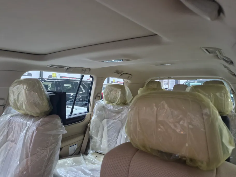 لكزس LX 570 S 2021 