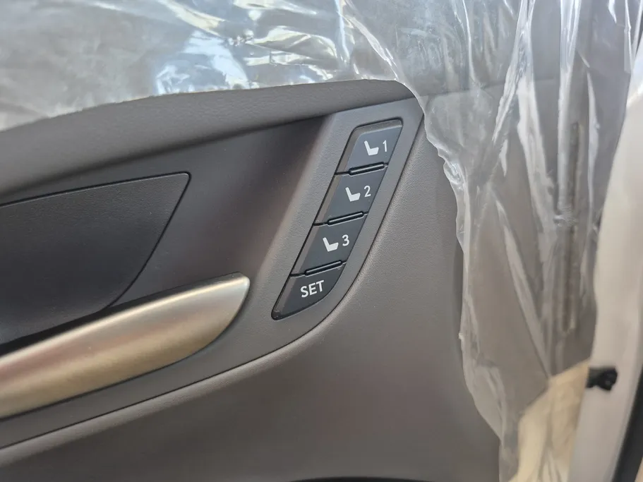 2021 Lexus LX 570 S 